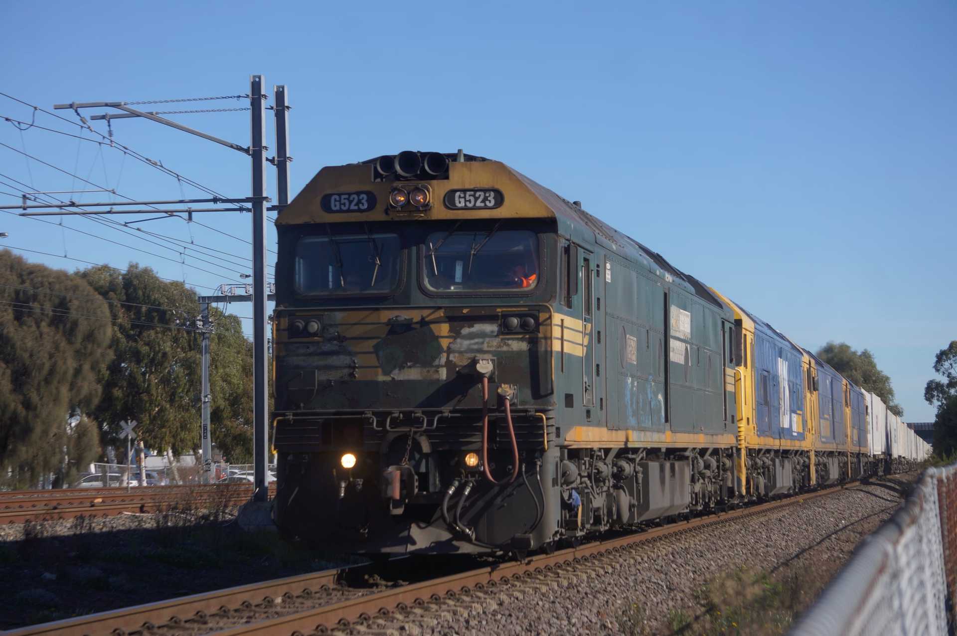 7902V at Laverton Railway Station, Bound for Appleton Docks