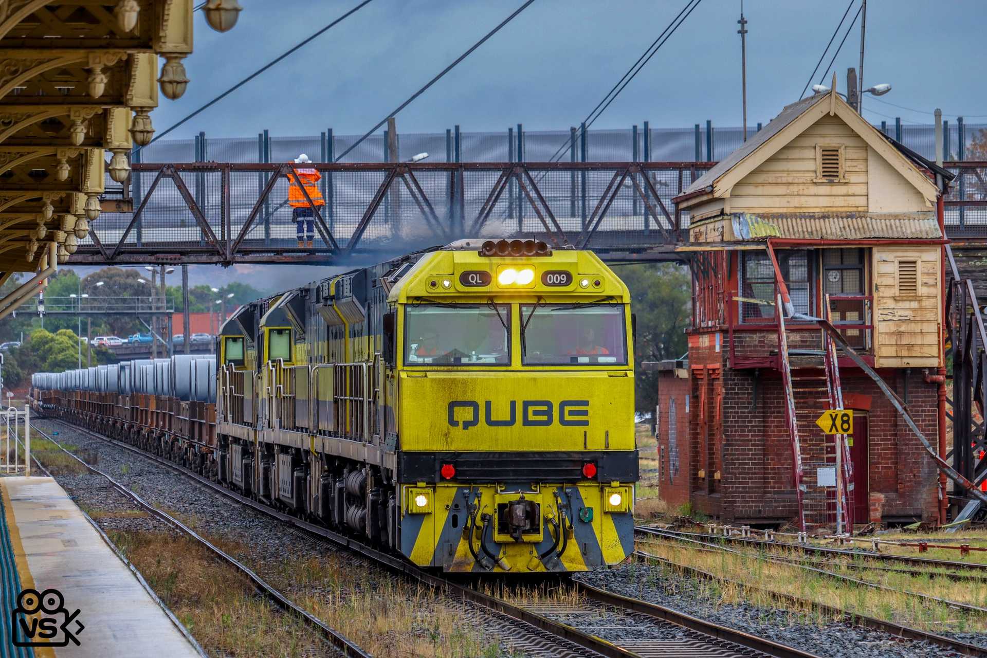 1WM7, Albury